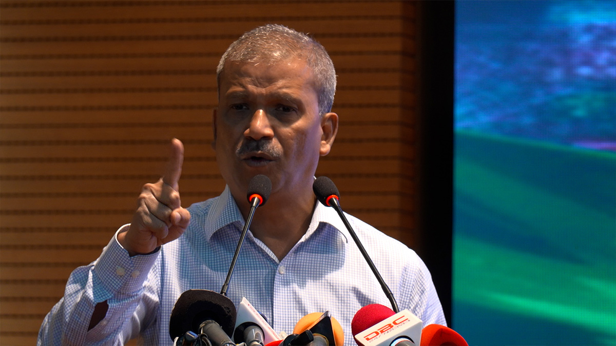 অনর্থক টেস্ট না দিতে চিকিৎসকদের প্রতি আহ্বান আসিফ নজরুলের